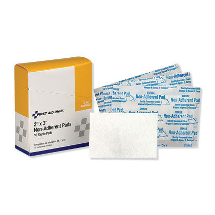 Sterile Gauze Pad, 3 in x 3 in, Trauma Pads, Cotton Filler/Mylar Surface, 10/Box 579-3-601